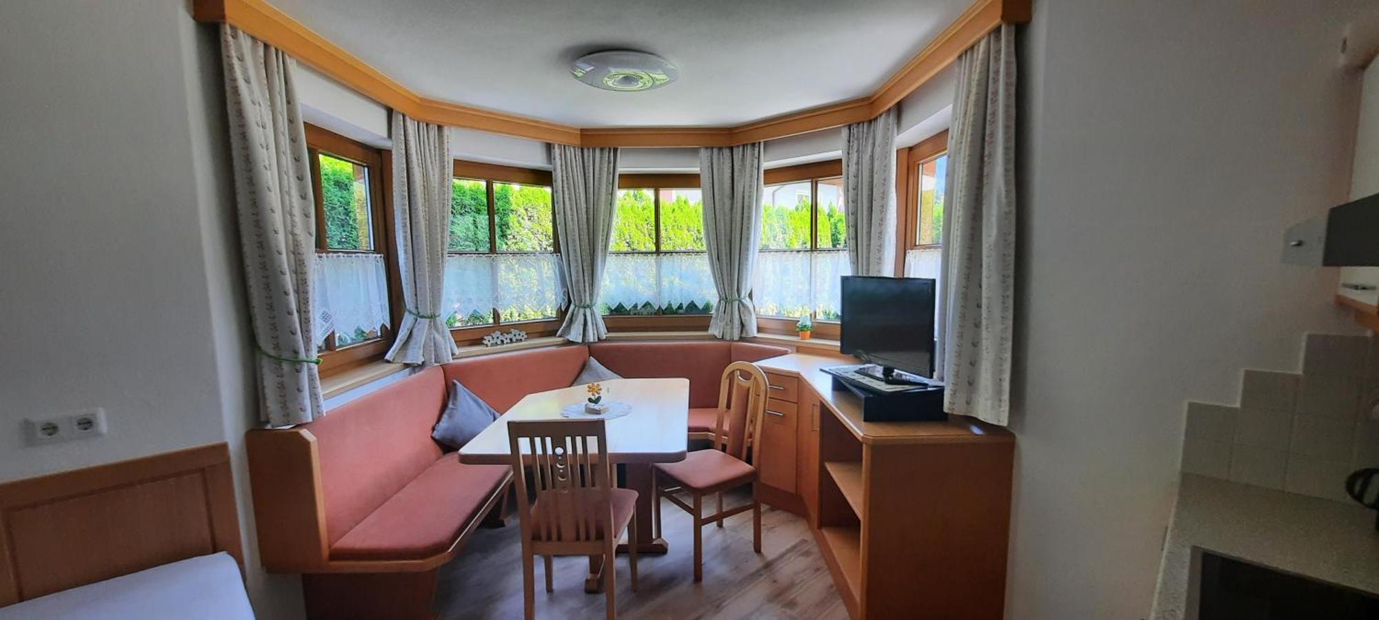 נידראו Appartement Margreiter מראה חיצוני תמונה